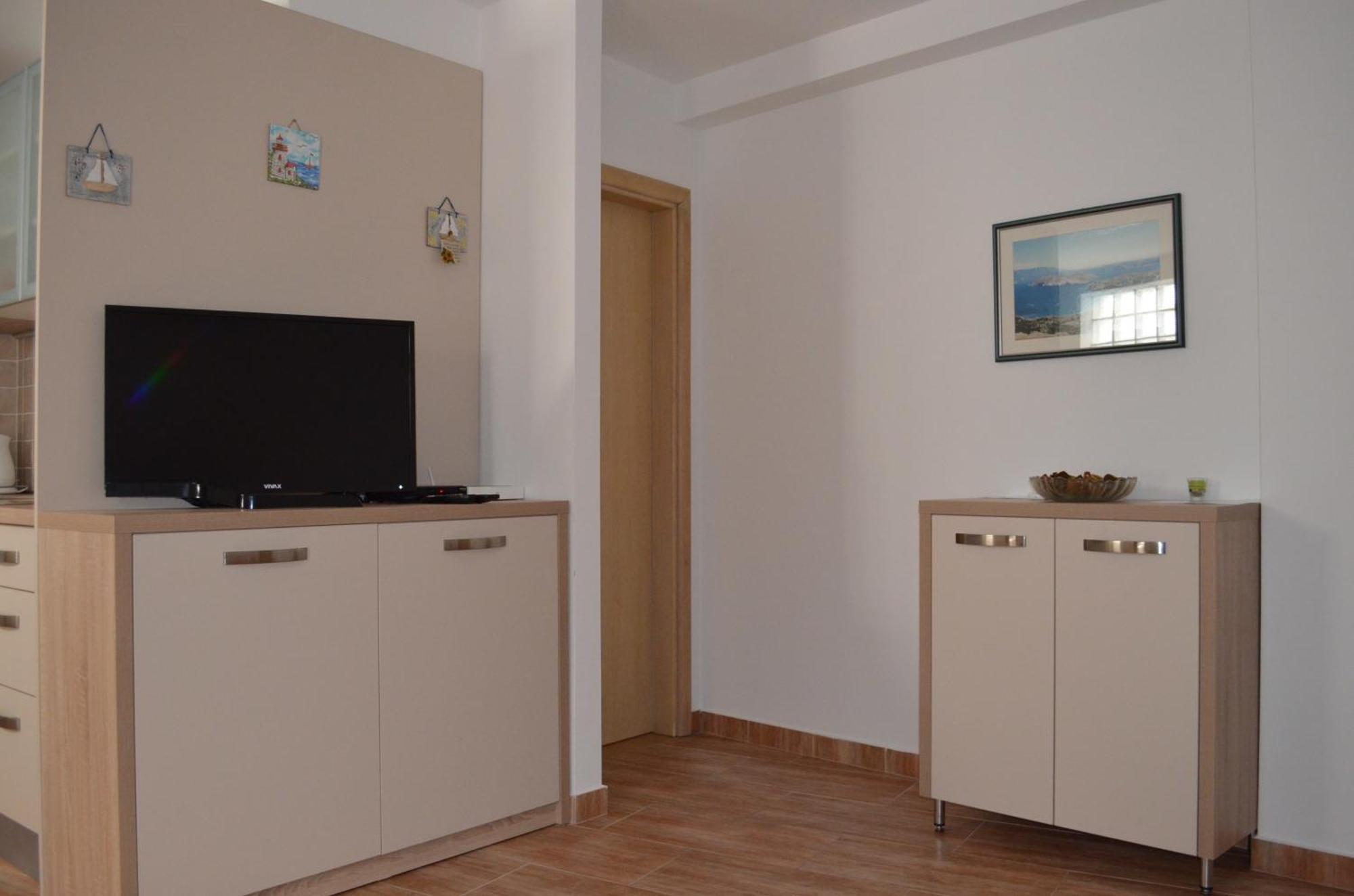 Apartments Lora Башка Номер фото